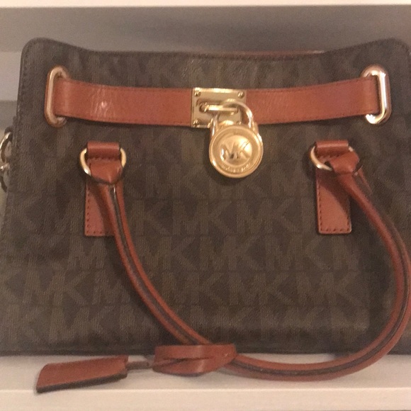 Michael Kors Handbags - Authentic Michael Kors Hamilton Monogram Bag
